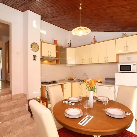 Holiday home House 1325